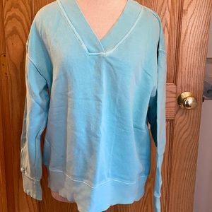 FieldGear aqua lightweight long sleeve v-neck sweatshirt